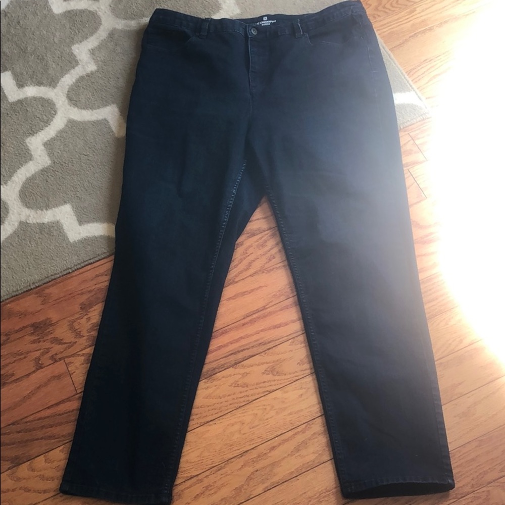 Liz Claiborne dark wash jeans
